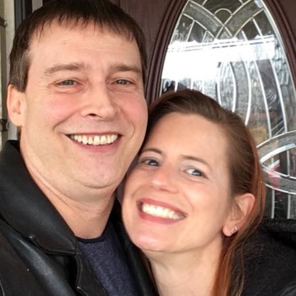 Lots of Brand Names - Picture 1 of 1